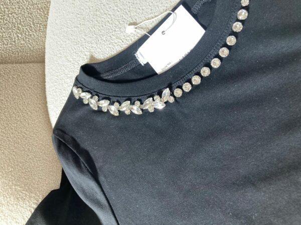 Pull Noir Avec Strass – Image 4