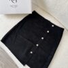 Petite Jupe Noire En Daim – Image 3