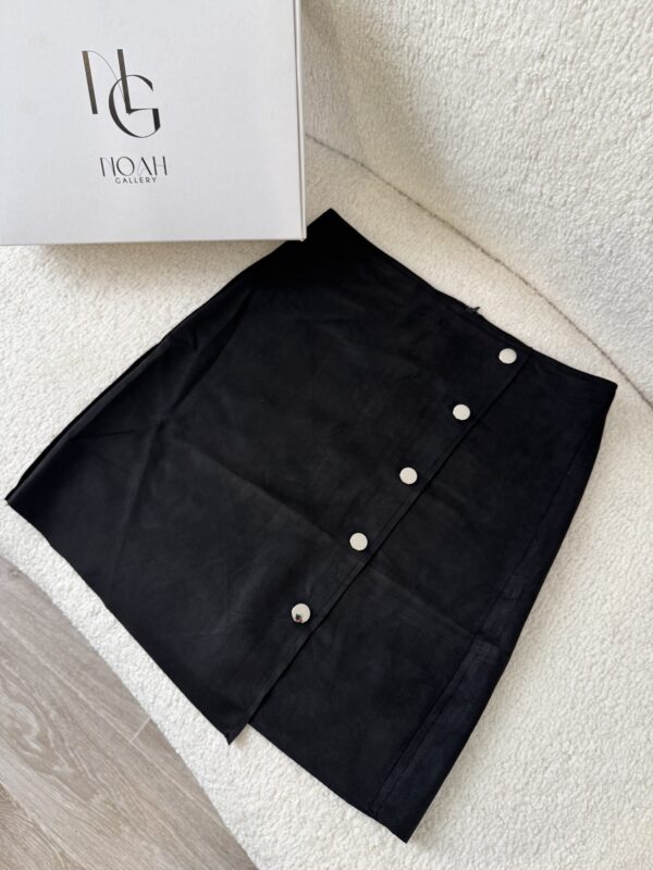 Petite Jupe Noire En Daim – Image 3