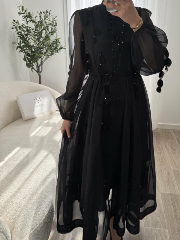 Robe Noire Romance – Image 2