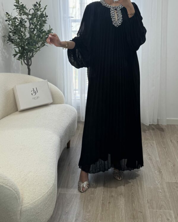 Robe Malika