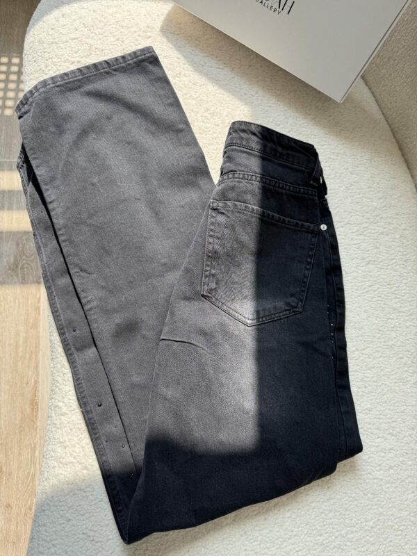 Jean  Éclat Noir – Image 3