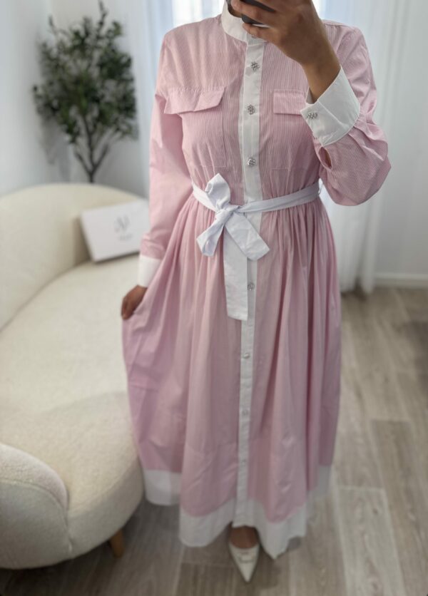 Robe Rose – Image 3