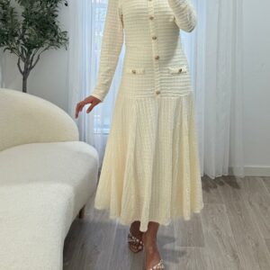 Robe Classique Perle