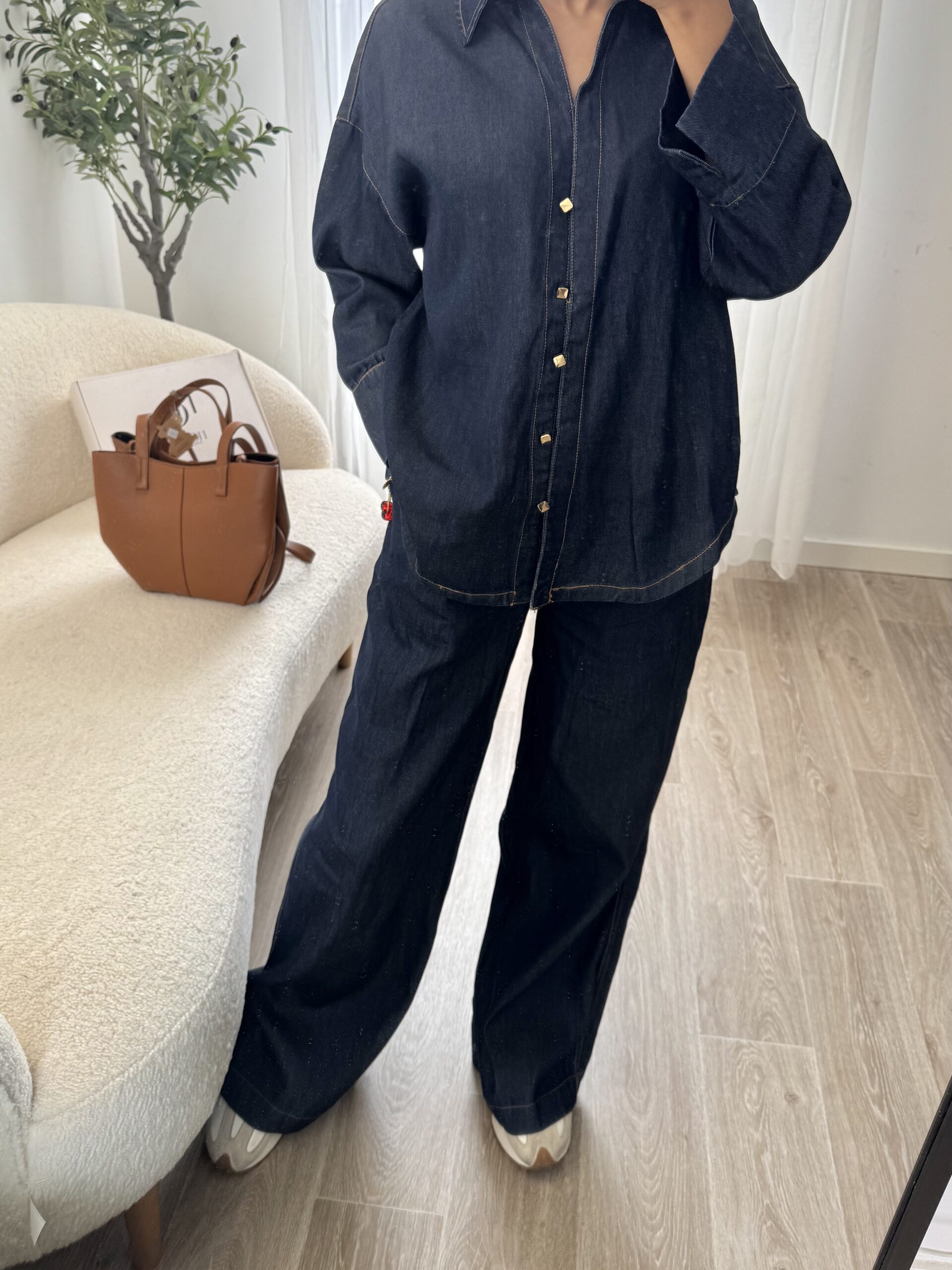 V’Line Denim – Image 6