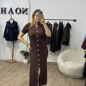 Robe Élégance Boutonnée