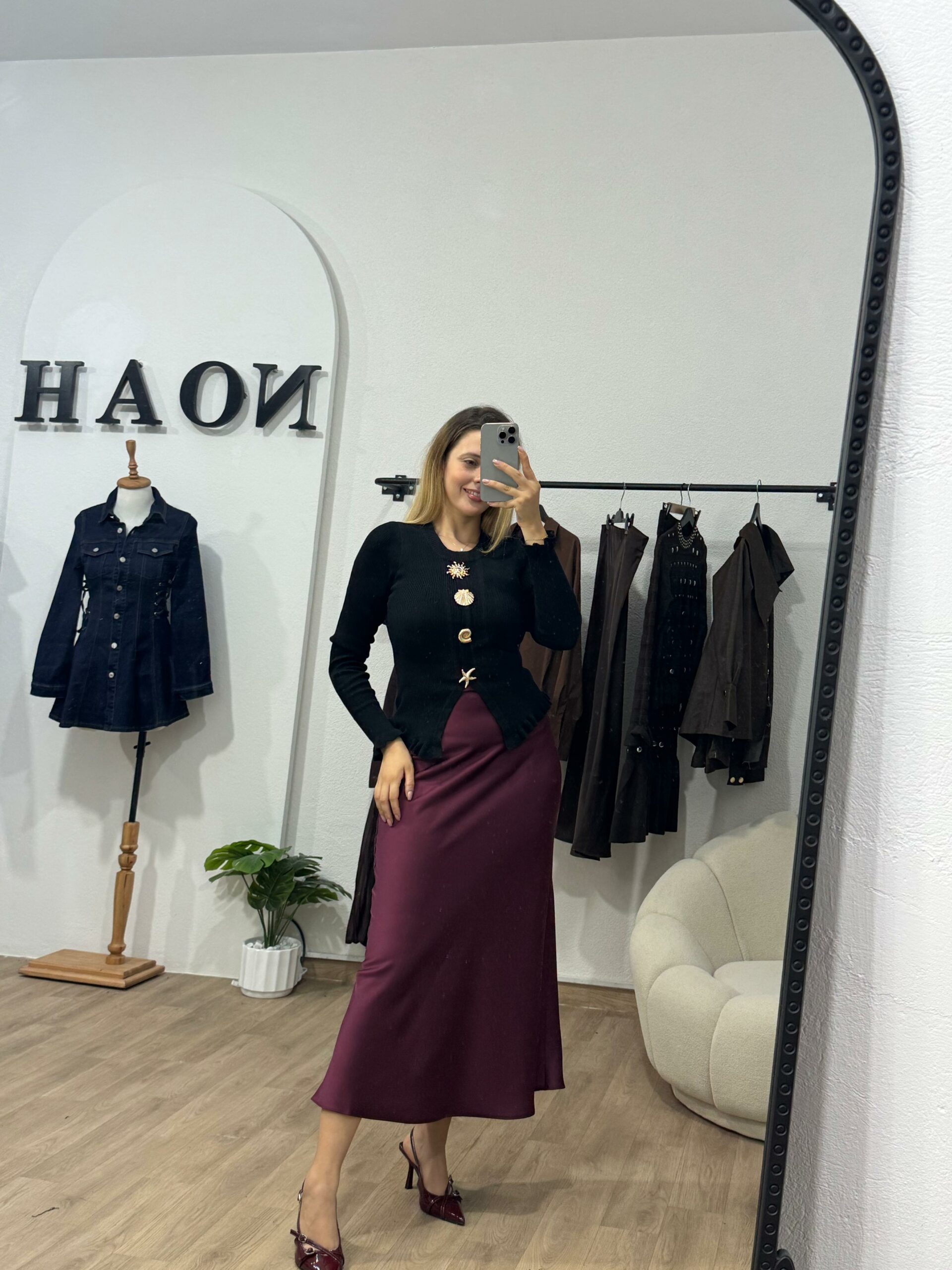 Pull Étoile Doré – Image 4