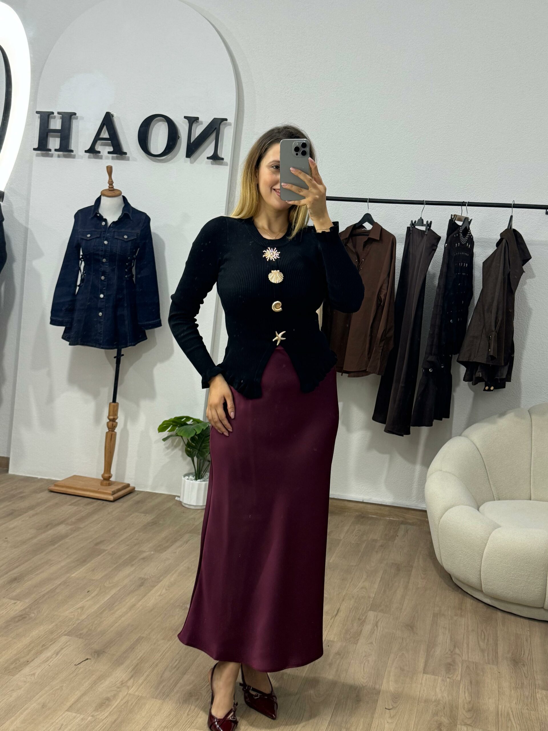 Pull Étoile Doré – Image 5