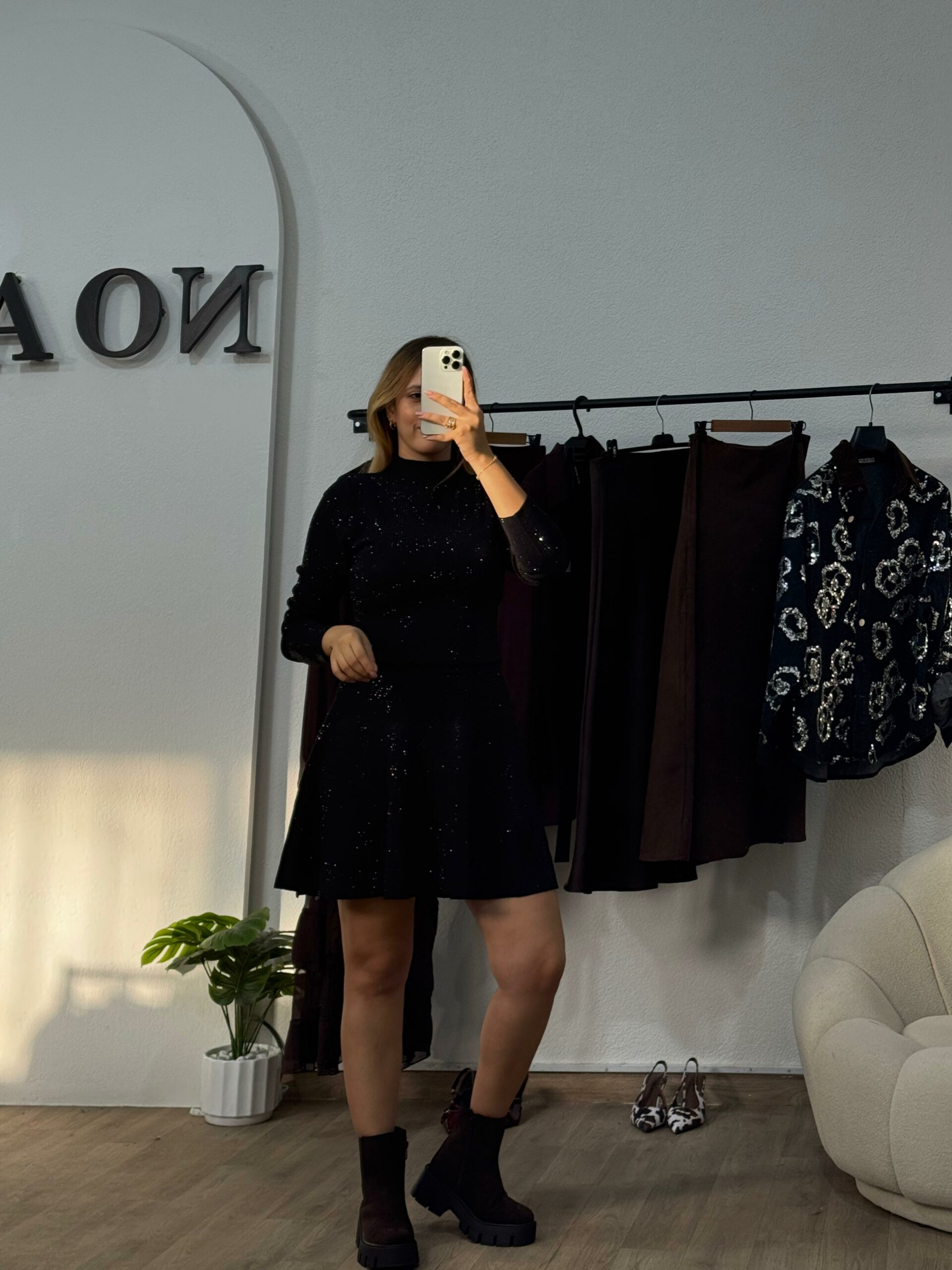 Pull Black galaxy – Image 5