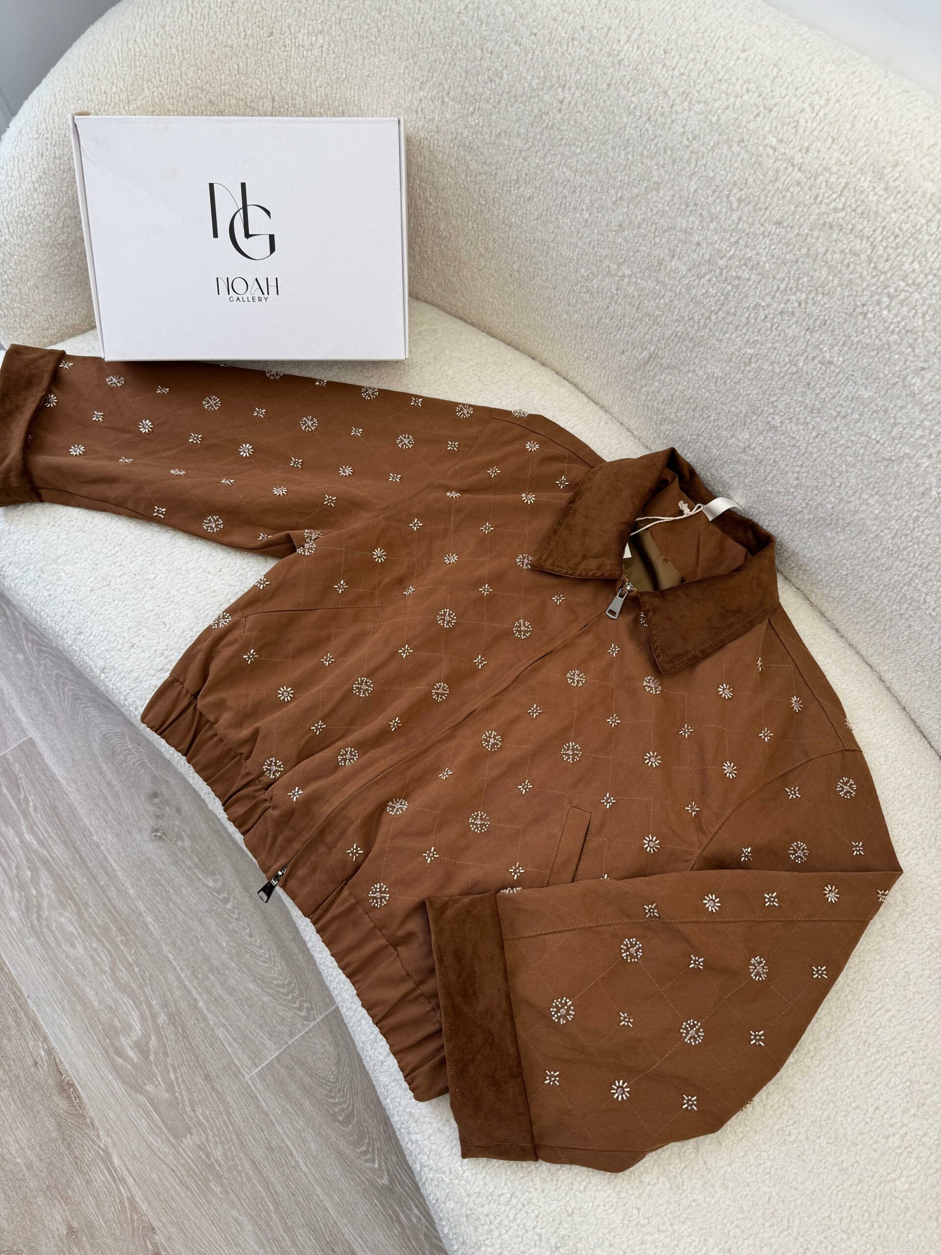 Veste Caramel Étoilée – Image 6