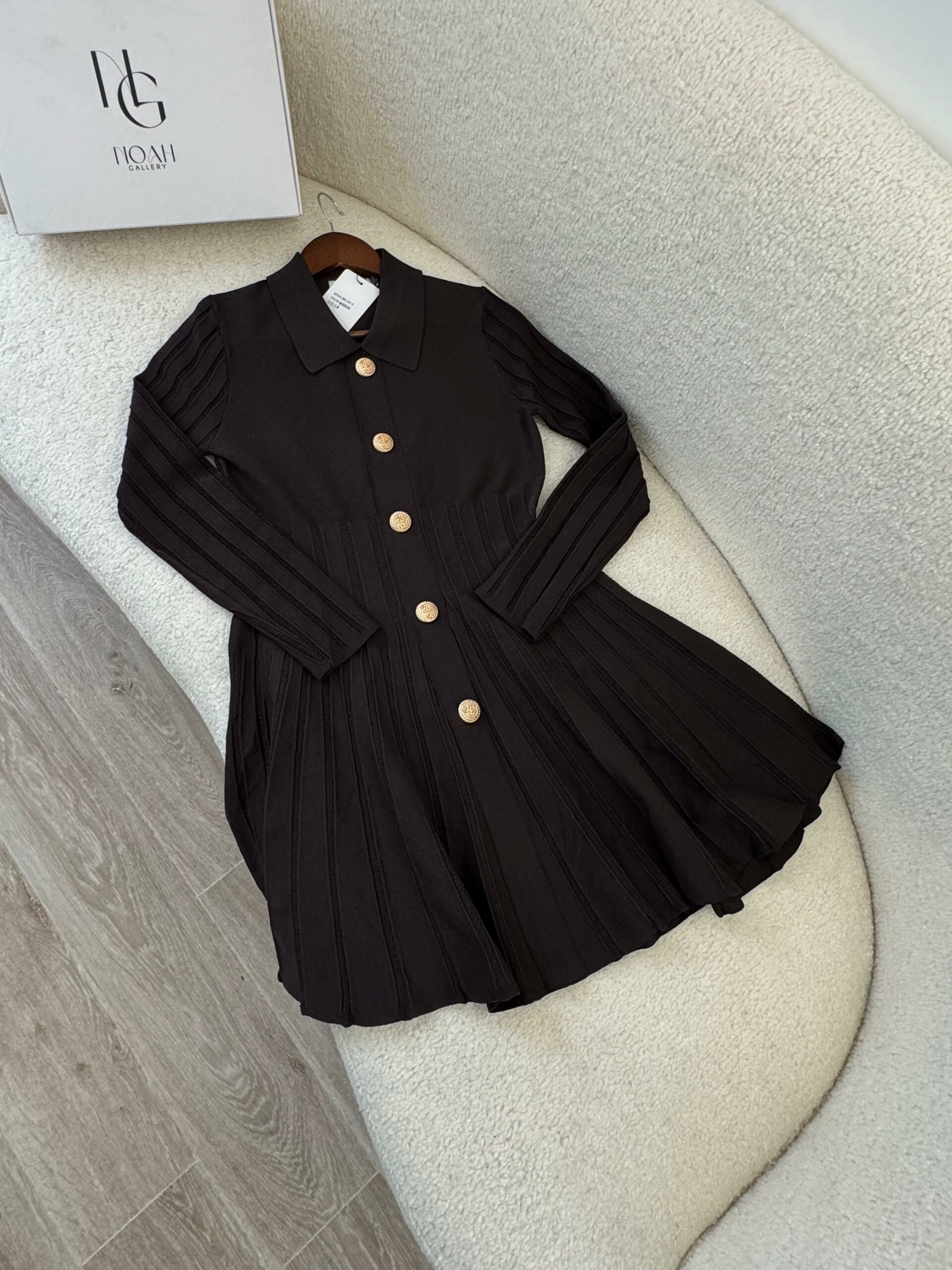 Robe Dark Brown Elegance – Image 7