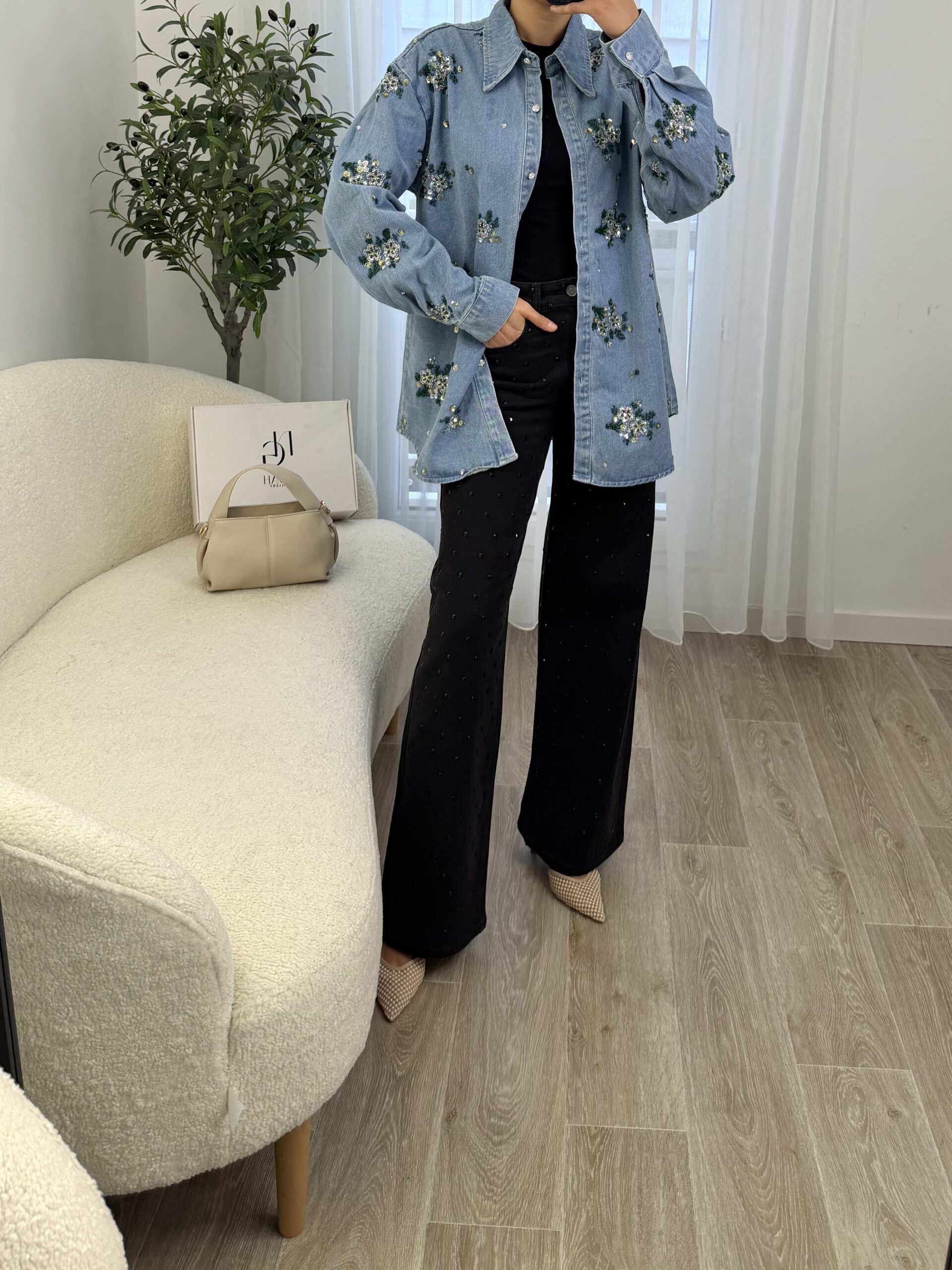 Surchemise Denim Élégance – Image 4