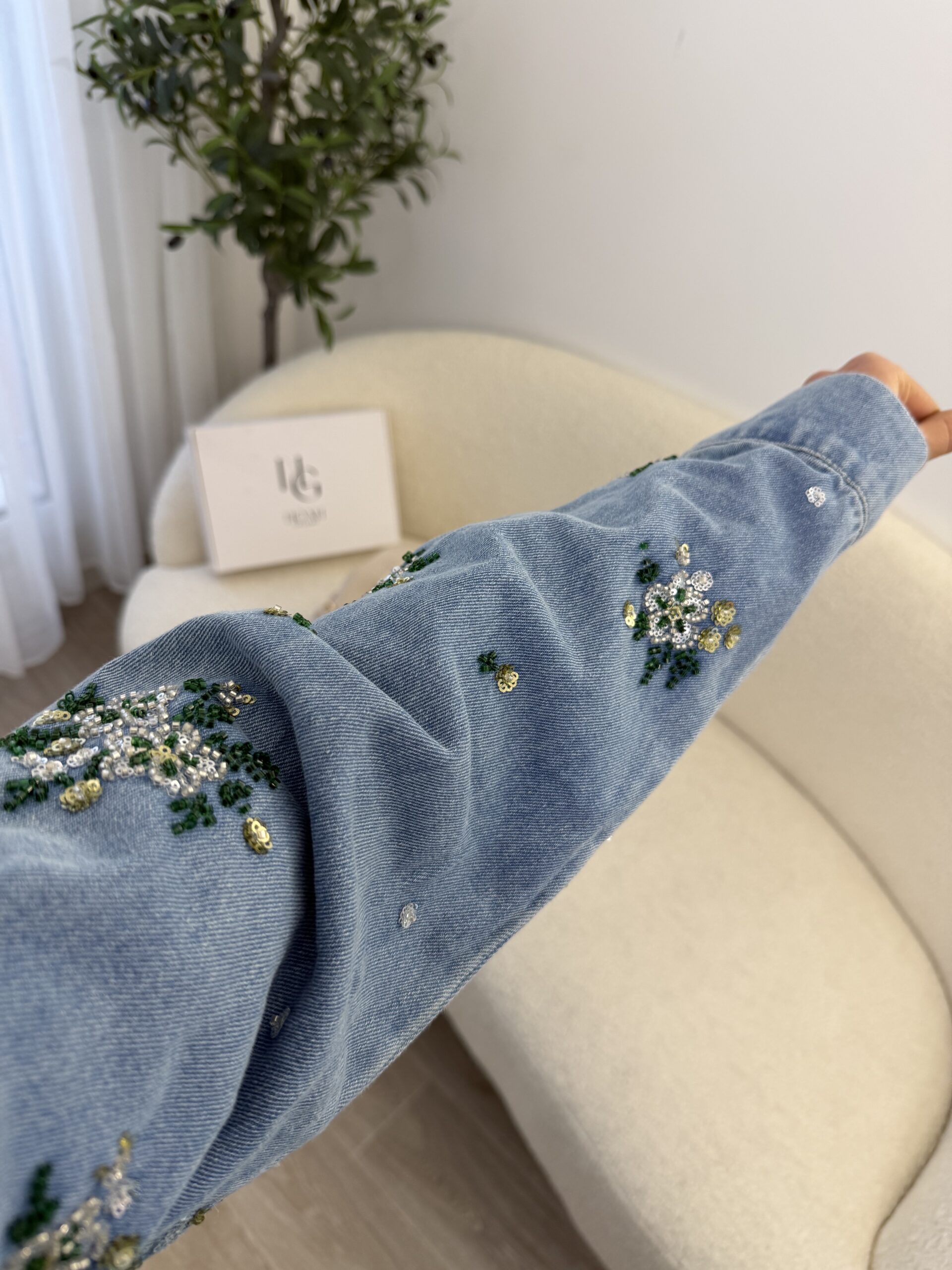 Surchemise Denim Élégance – Image 10