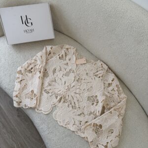 Boléro en dentelle florale ivoire