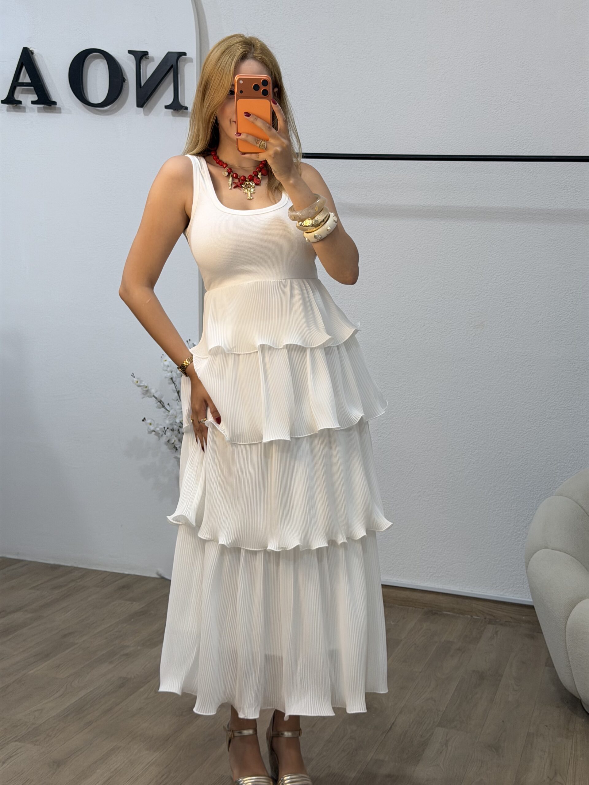 Robe Blanche Volante – Image 6