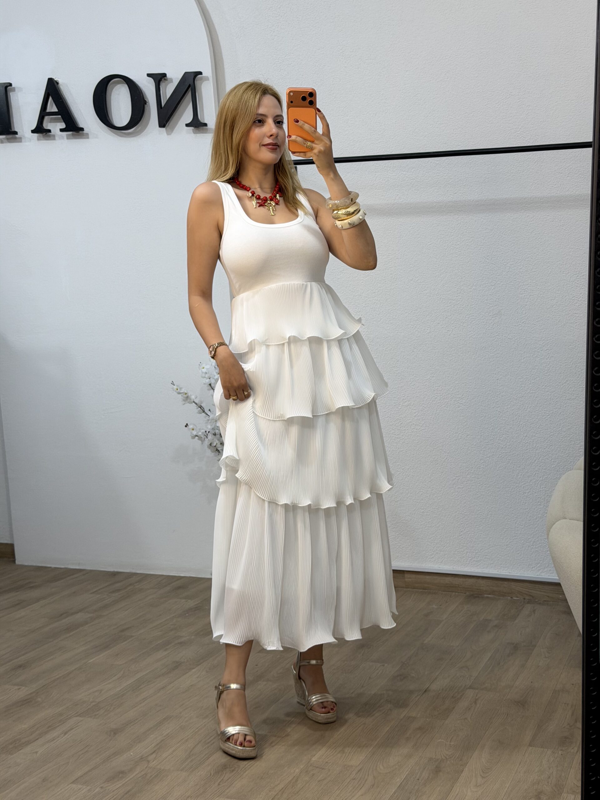 Robe Blanche Volante – Image 4