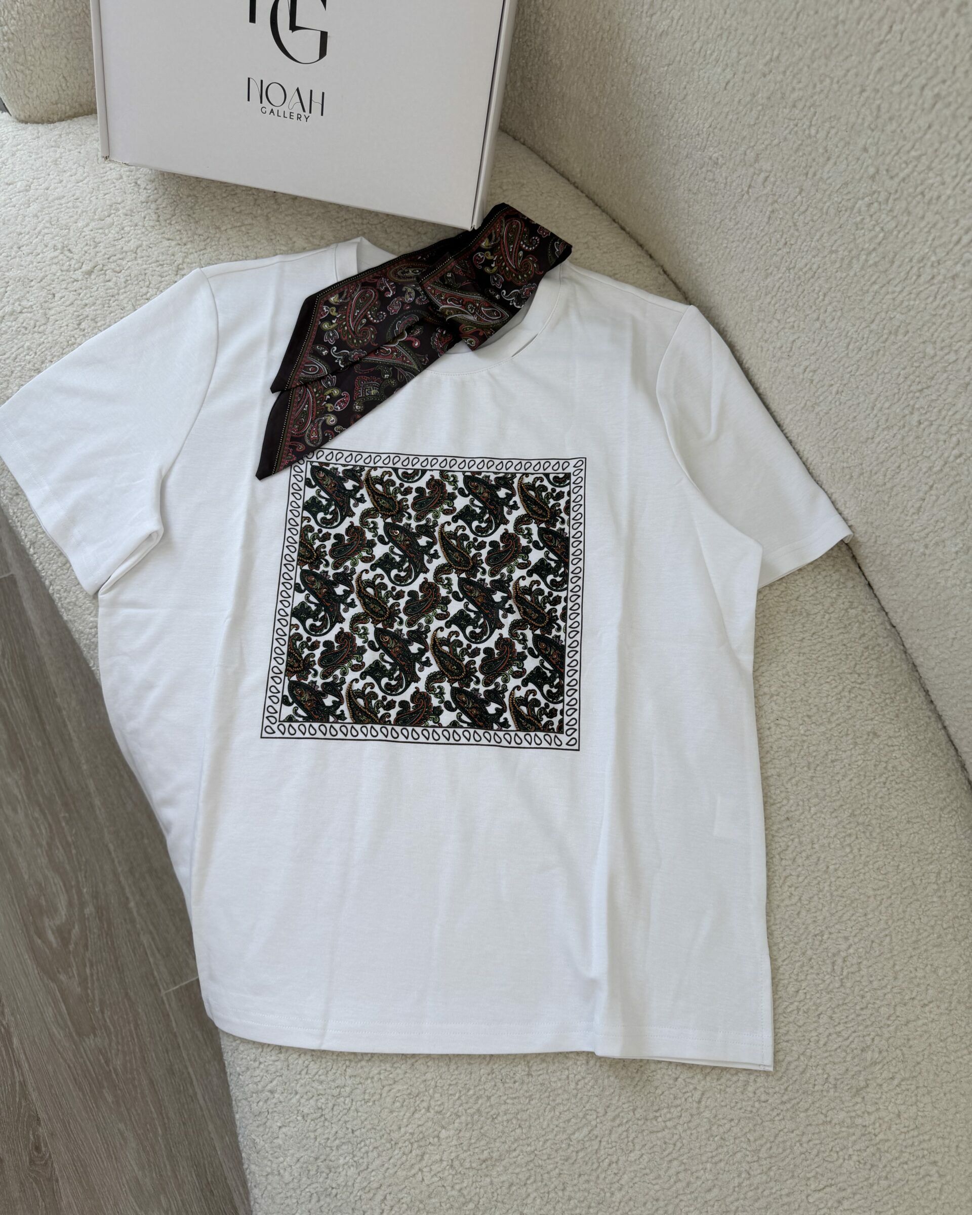 Pull Foulard Chic - NOAH