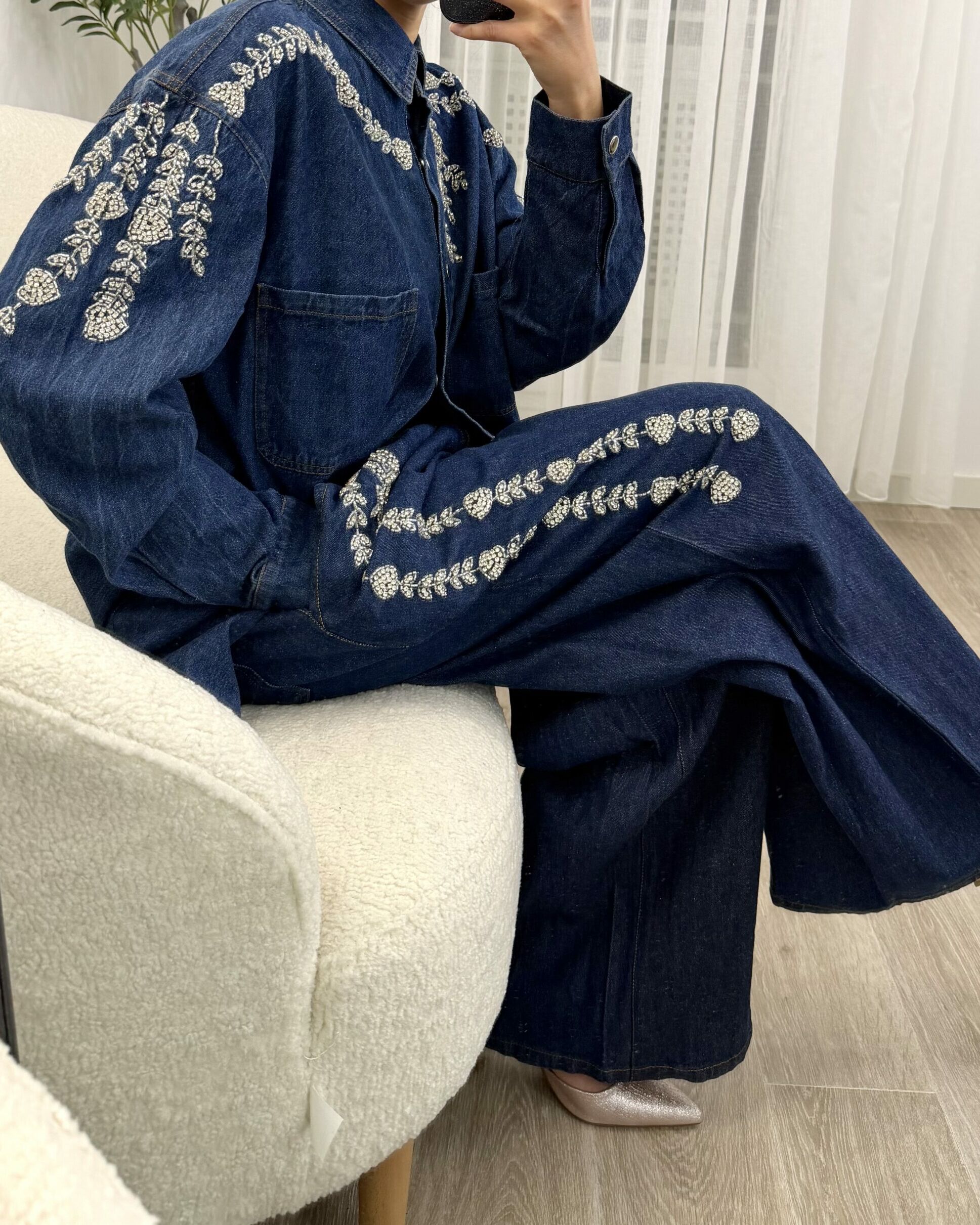 Ensemble Denim Brodé Élégance Cristal - NOAH