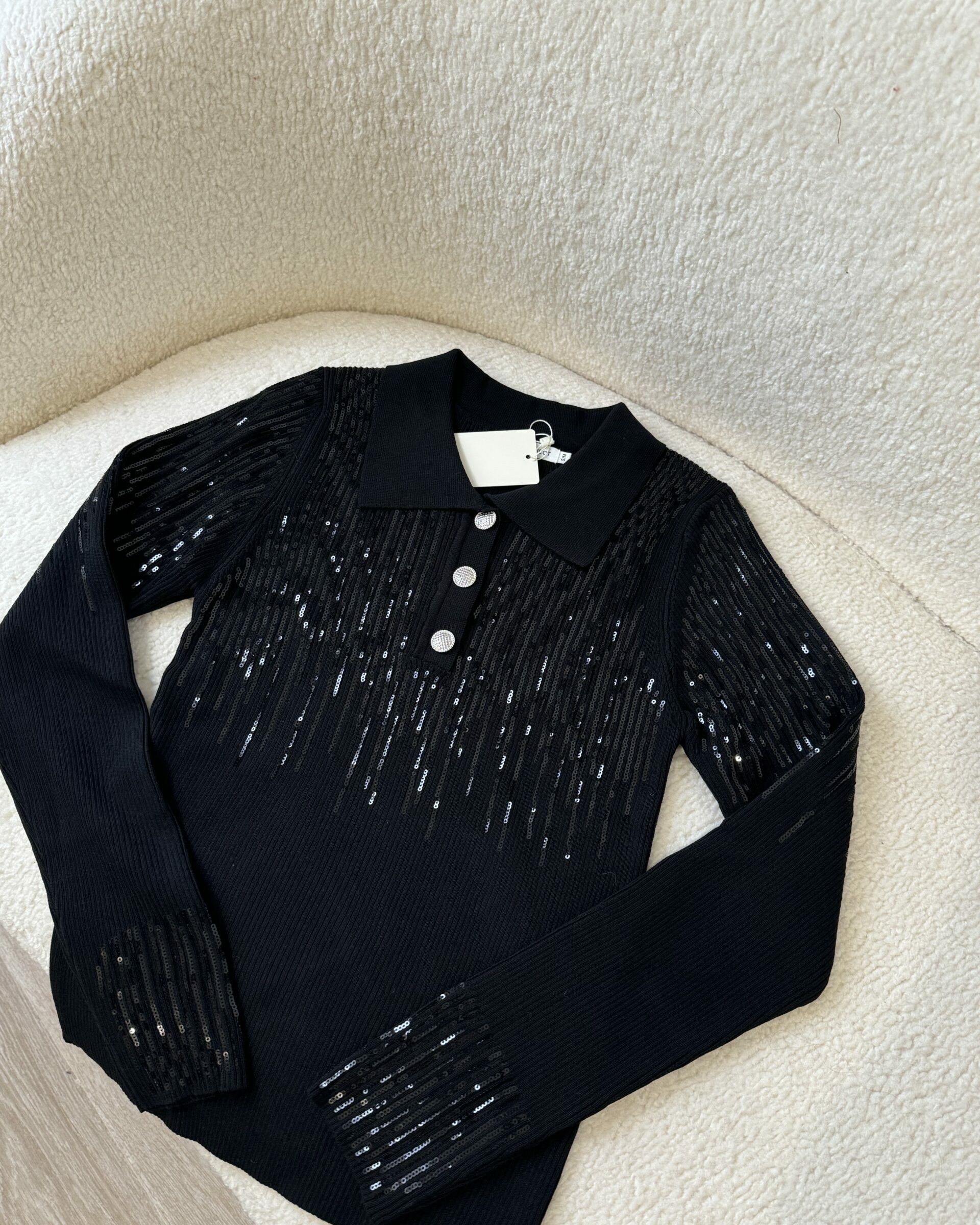 Pull Noir Avec Sequins - NOAH