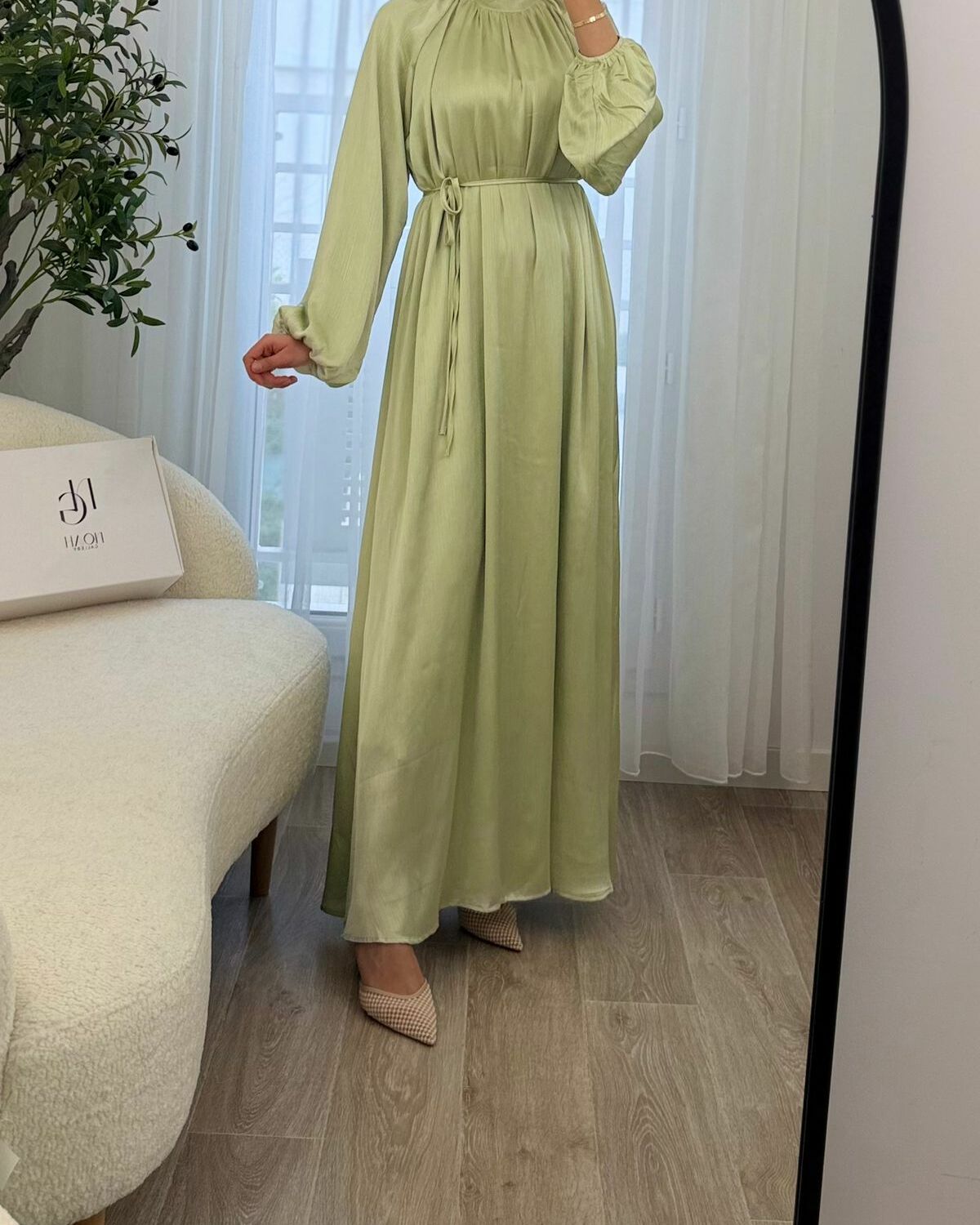 Robe Luna - NOAH