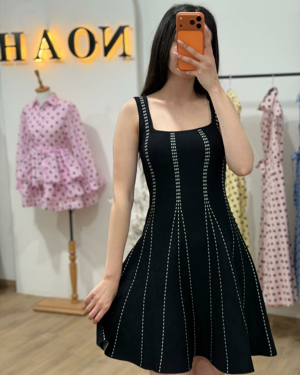Robe Paris Chic - NOAH
